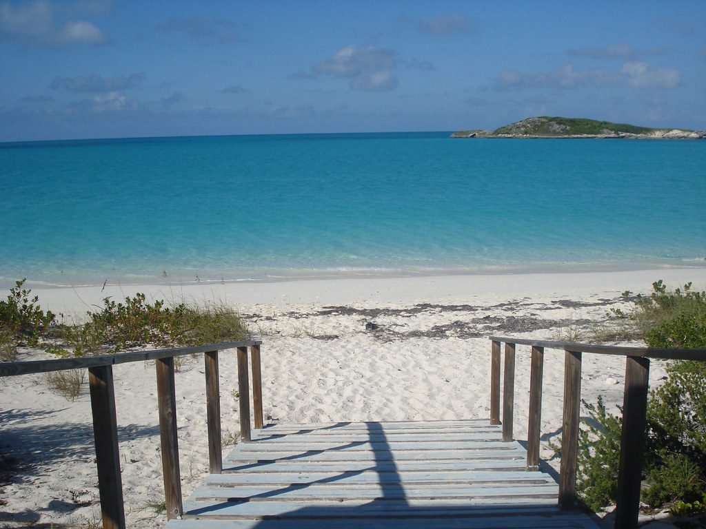 Exumas, Bahamas: Serenity and Adventure Awaits