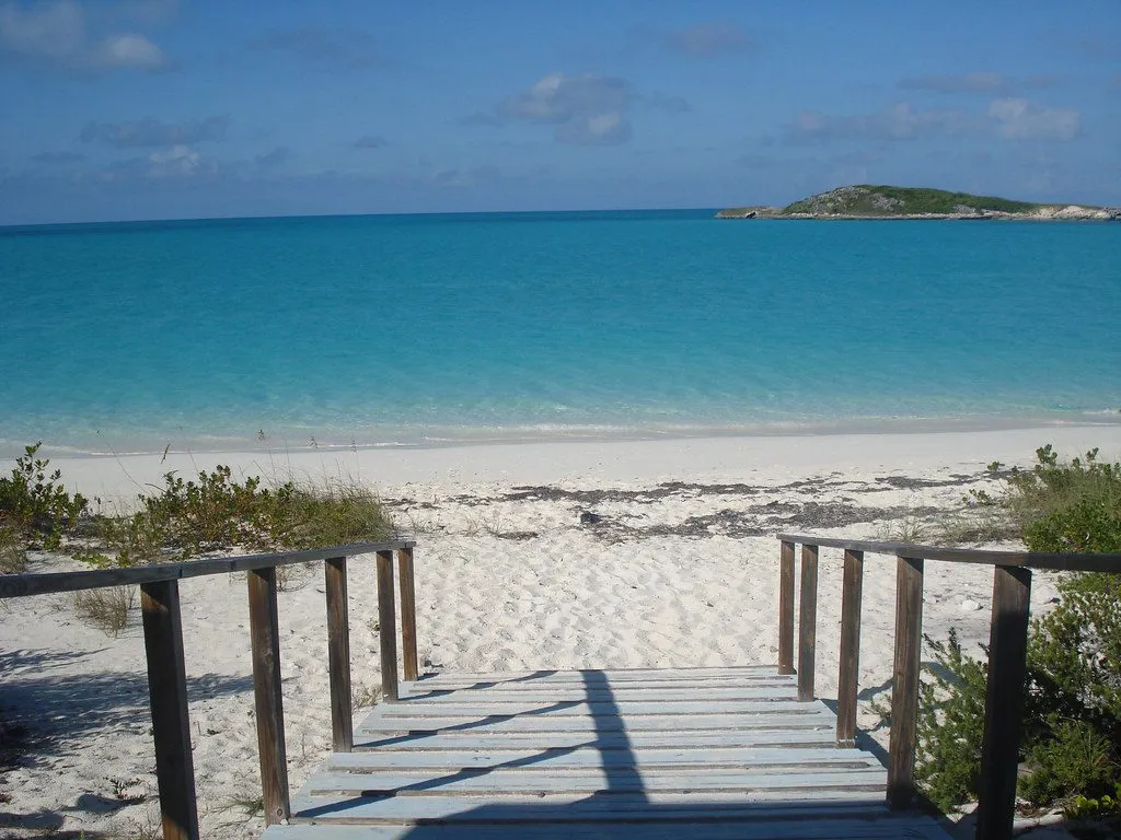 Exumas, Bahamas: Serenity and Adventure Awaits