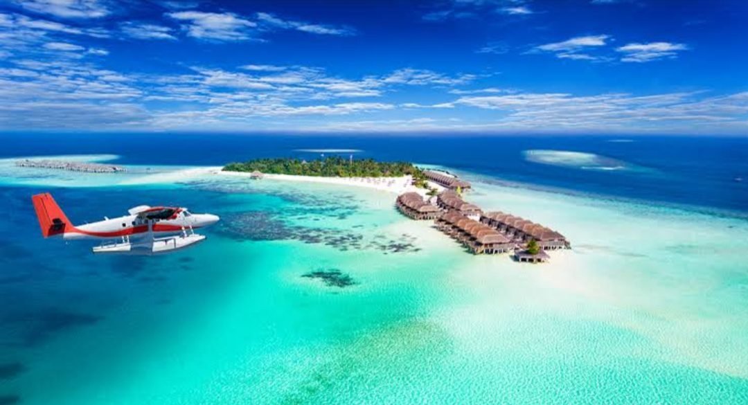 Maldives: Luxury Meets Paradise