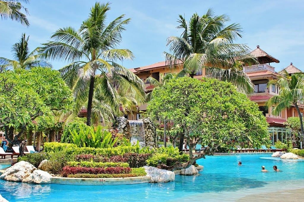 Bali, Indonesia: Cultural Charm and Tropical Beauty