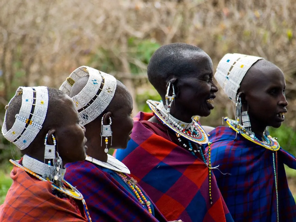 Maasai Villagers | Maasai villagers in traditional clothing