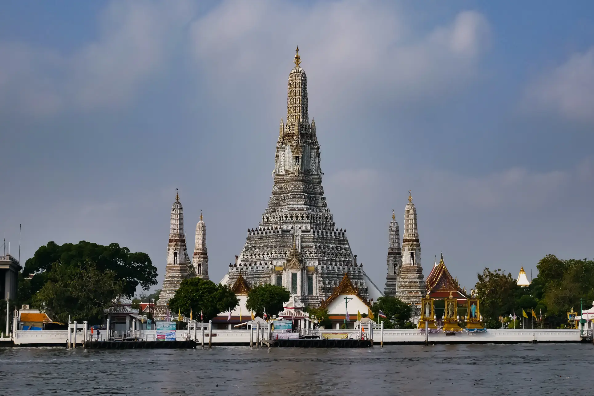 wat arun bangkok