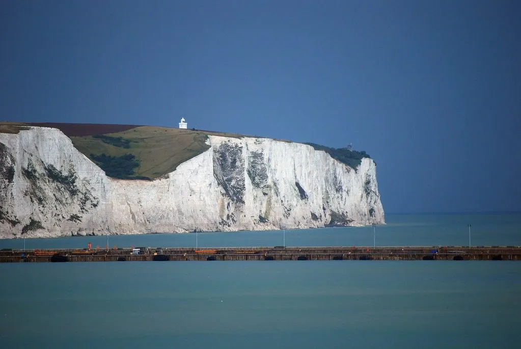 charming places to see in england