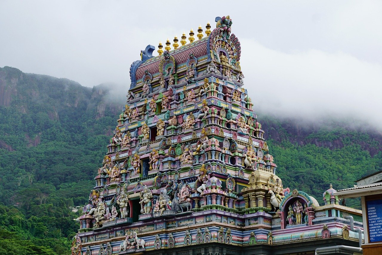 temple, seychelles, india-4196314.jpg