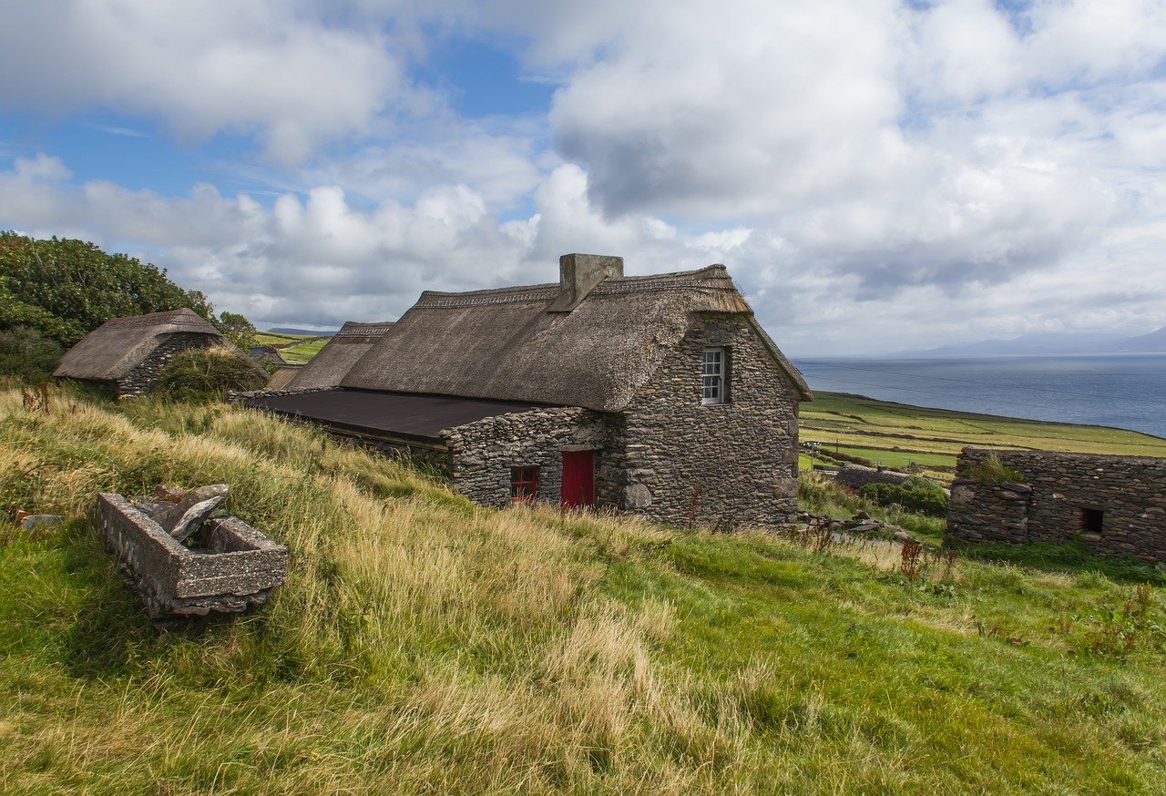 house, country, ireland, summer, sunshine, architecture, nature, landscape, cottage, rural, building, outdoors, vintage, sky, nostalgic, clouds, grass, ireland, ireland, ireland, ireland, ireland, cottage, cottage-3786593.jpg