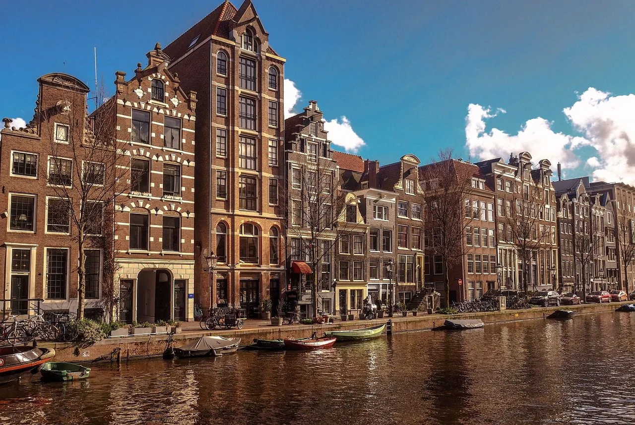 amsterdam-canal-europe-holland-netherlands-city-river-boats-street-houses-amsterdam-amsterdam-amsterdam-amsterdam-amsterdam-europe-netherlands-netherlands-4045137