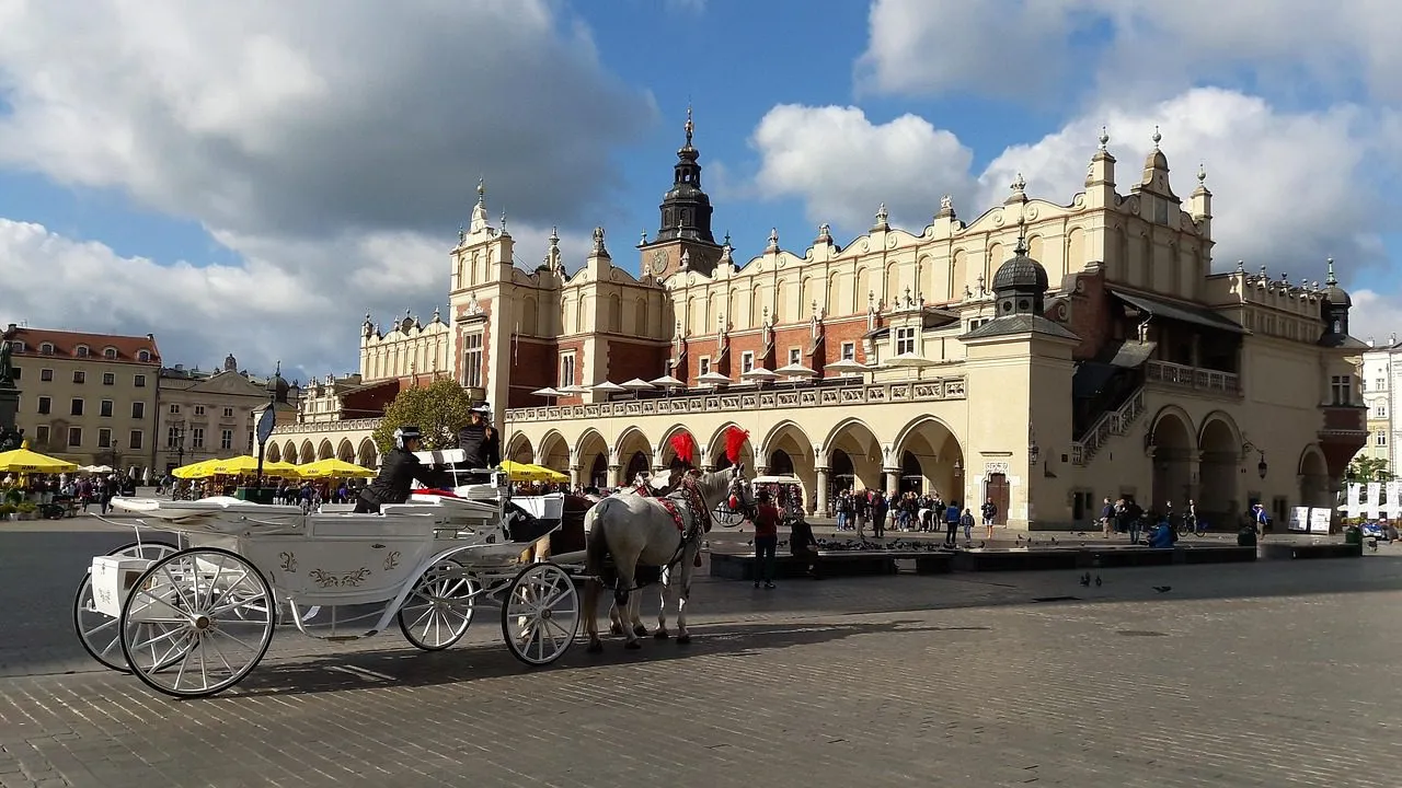 krakow-hall-history-old-town-poland-architecture-krakow-krakow-krakow-krakow-krakow-2745231