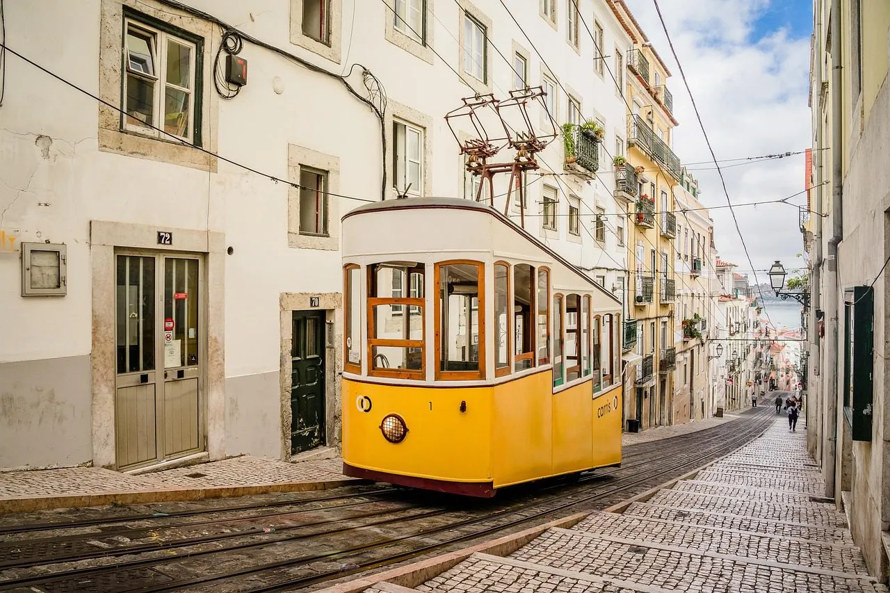 lisbon-tram-portugal-means-of-transport-traffic-vacations-tourism-travel-city-urban-city-vacation-europe-lisbon-lisbon-lisbon-lisbon-lisbon-tourism-travel-travel-travel-city-city-city-8275988