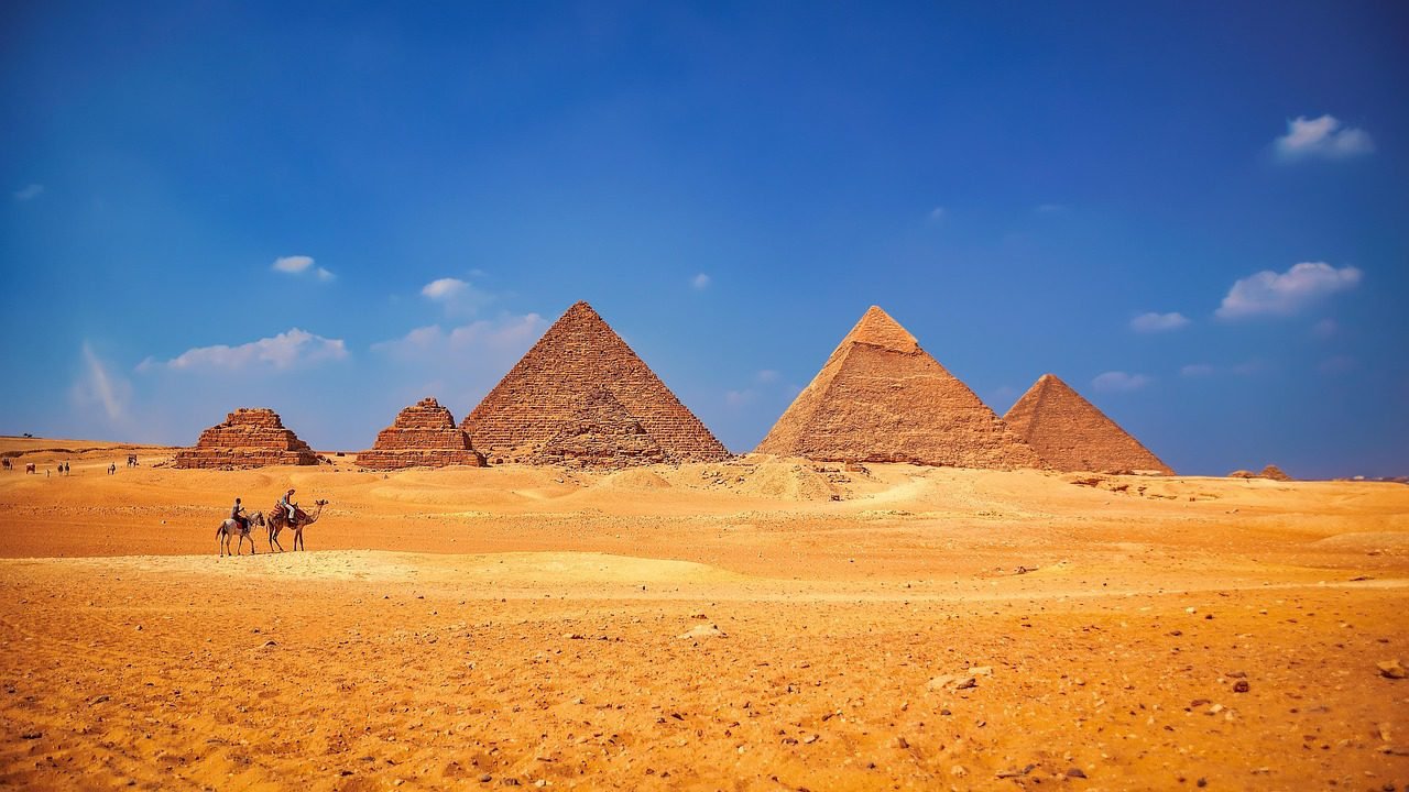 landscape, pyramids, desert, sand, monument, ancient, historic, historical, pyramid of cheops, pyramid of khufu, great pyramid of giza, camels, scenery, scenic, nature, giza, cairo, egypt-5584652.jpg