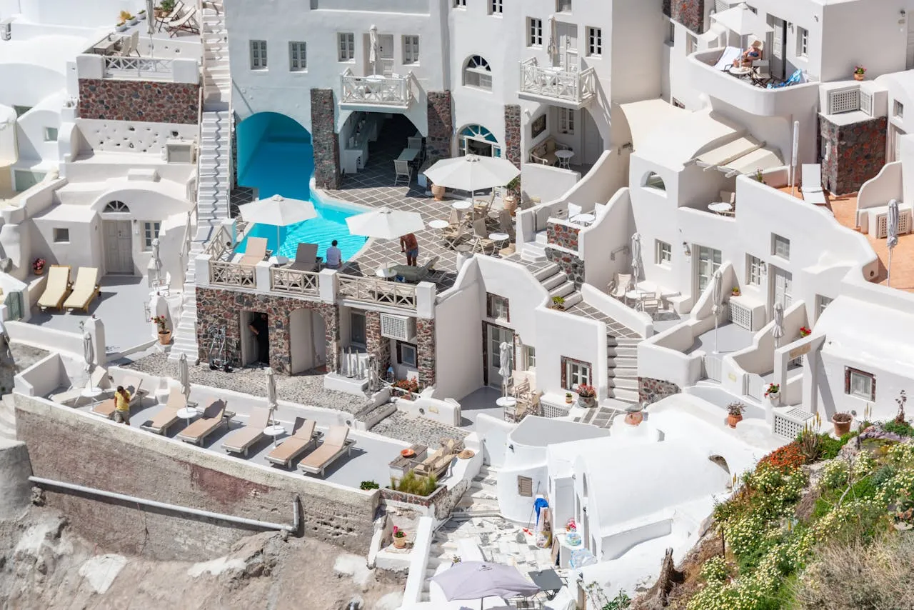 santorini travel guide for beginners