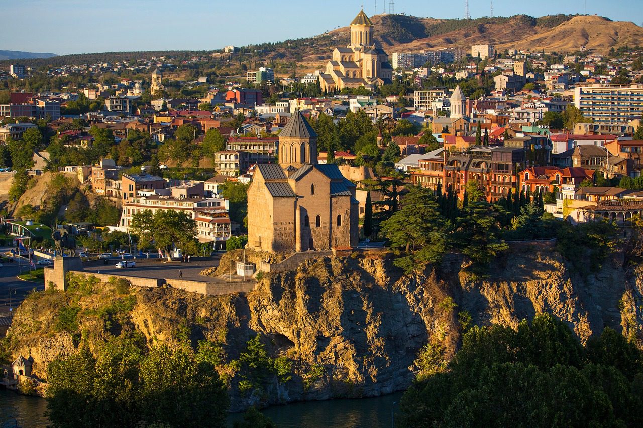 metekhi-church-city-buildings-urban-tbilisi-georgia-church-tbilisi-tbilisi-tbilisi-tbilisi-tbilisi-georgia-7487753