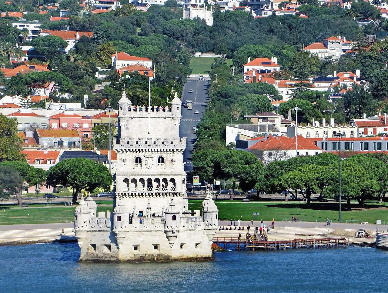 famous landmarks in portugal