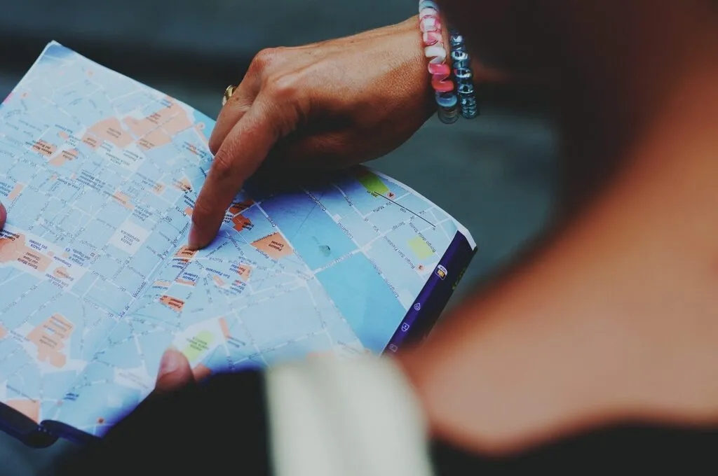 solo travel guide