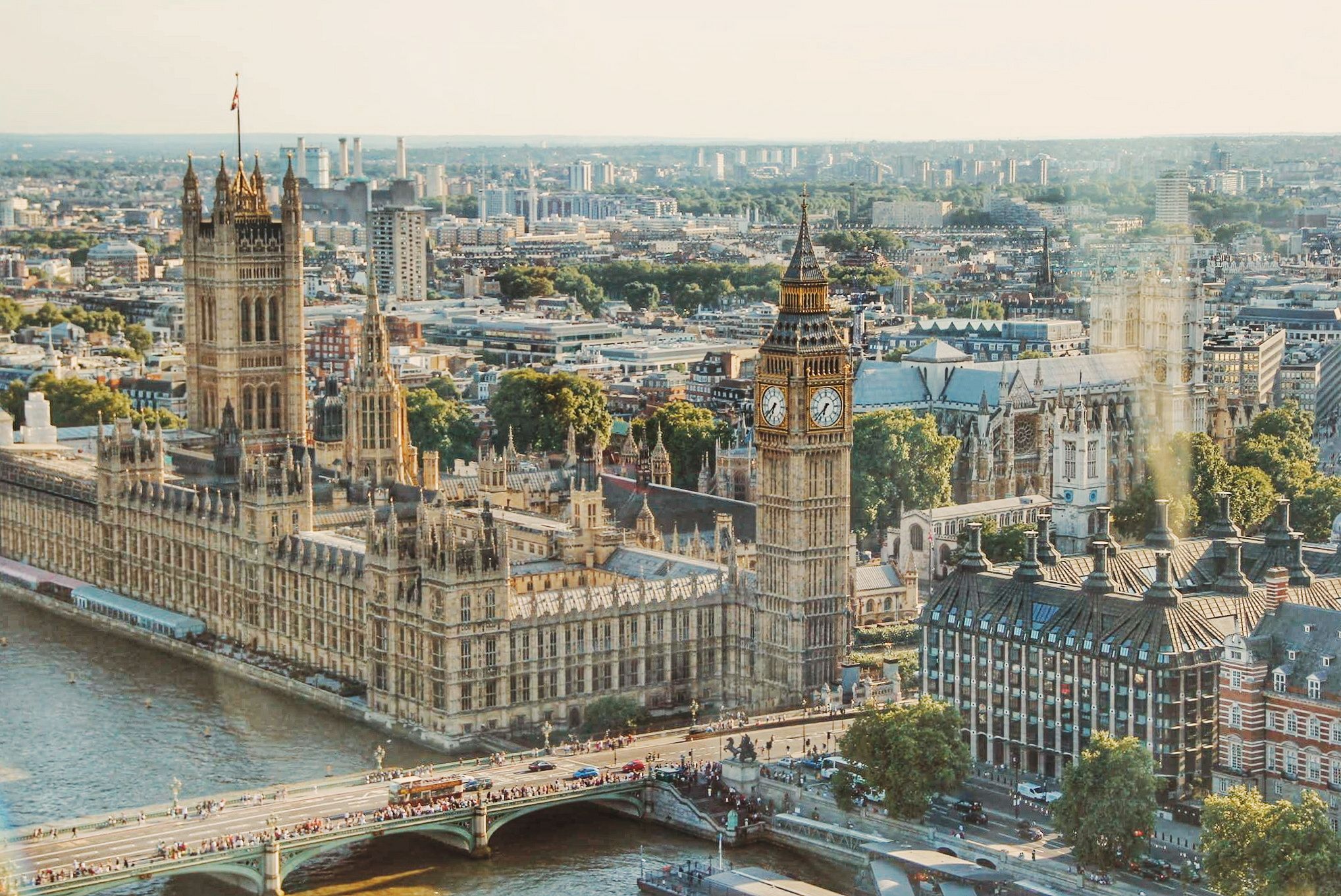 Safety Tips For a First-Time Solo Traveler in London